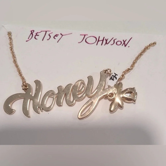 BETSEY JOHNSON SET Gold HONEY +  Bee Heart-Shaped Hoop Earrings & Necklace NWT - Picture 6 of 6